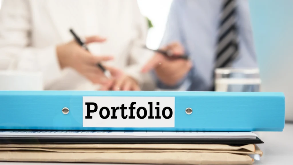 Anatomy of Winning Portfolios